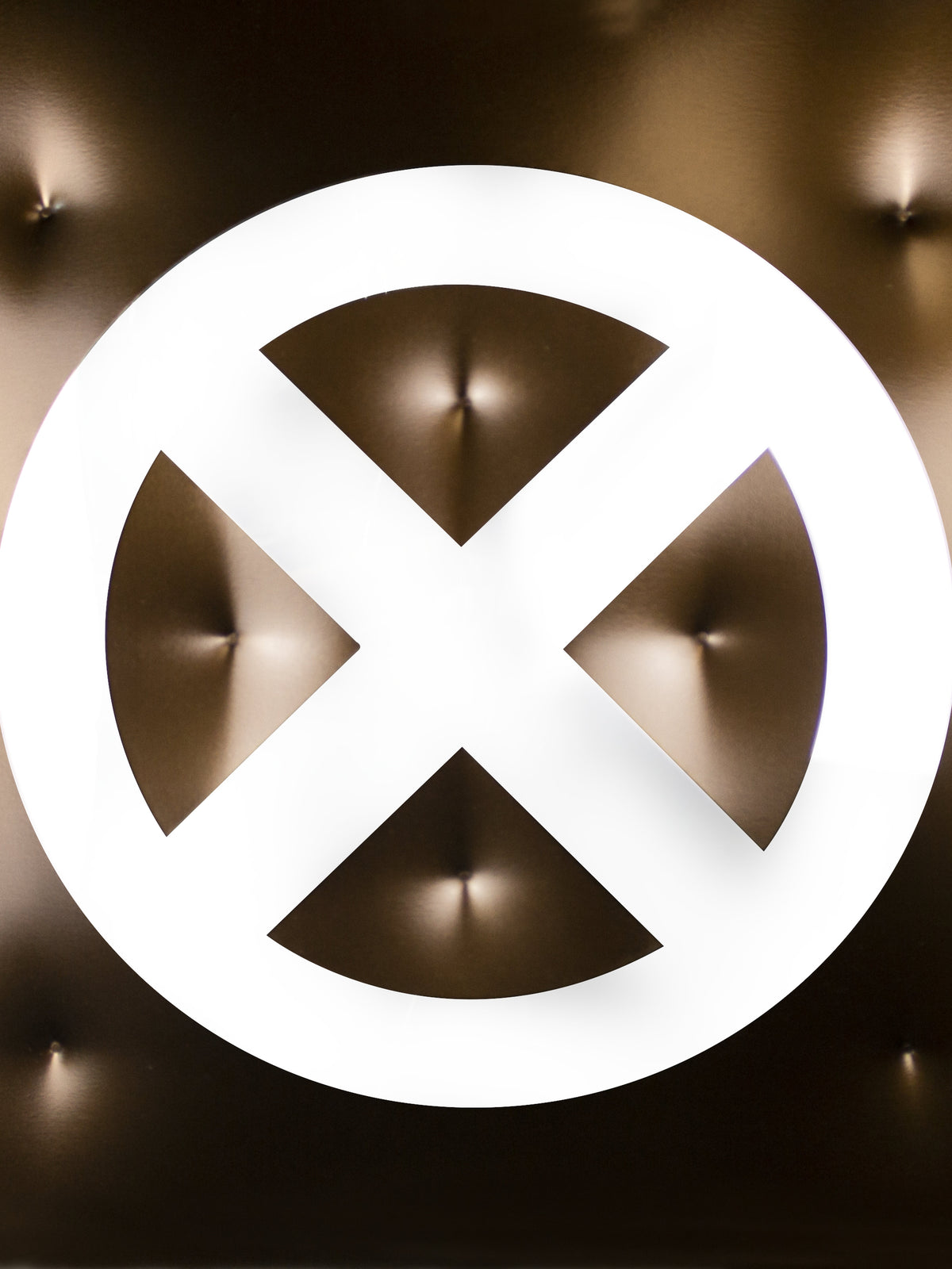 X-Men steel brown Mutant