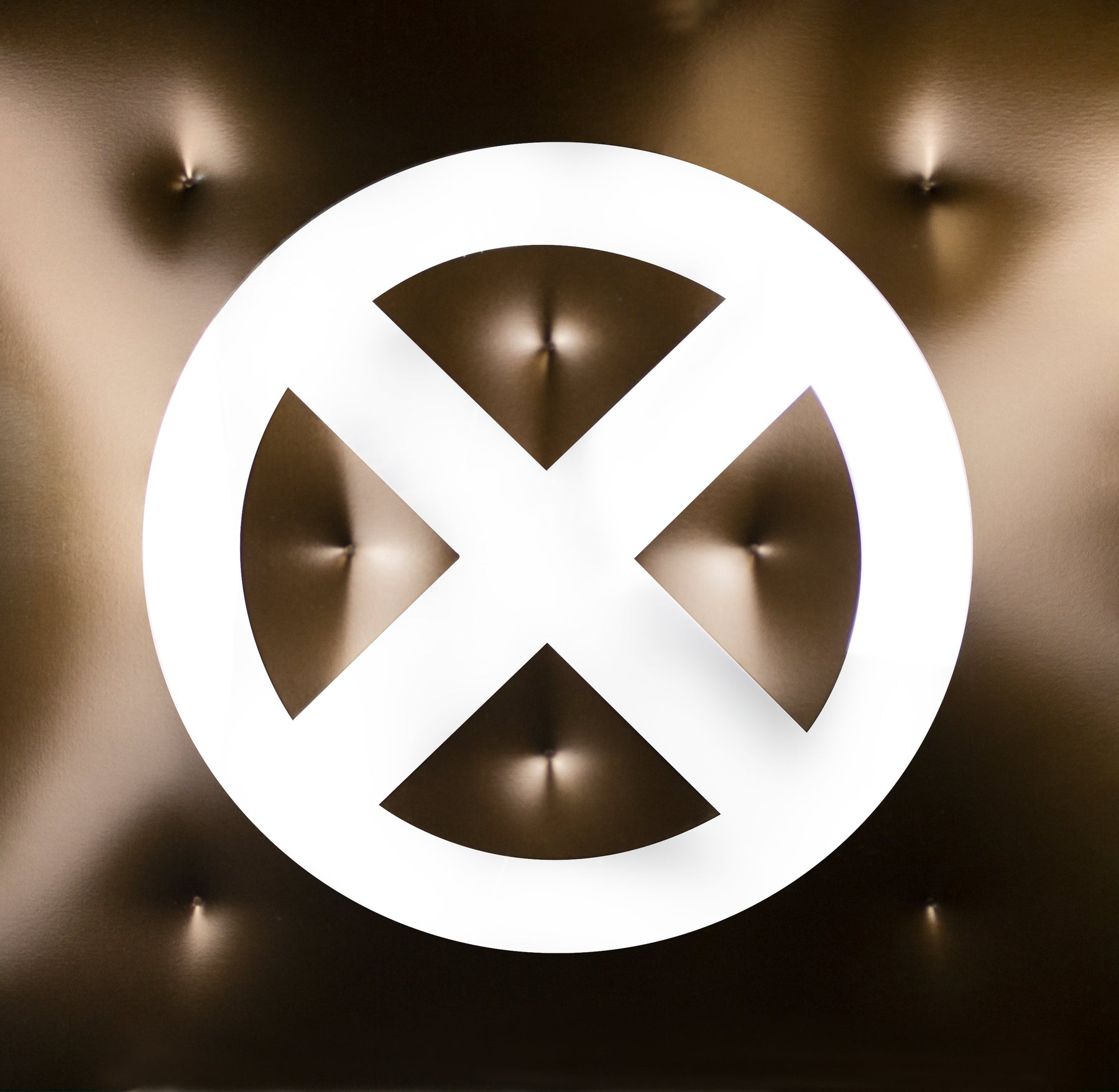 X-Men steel brown Mutant